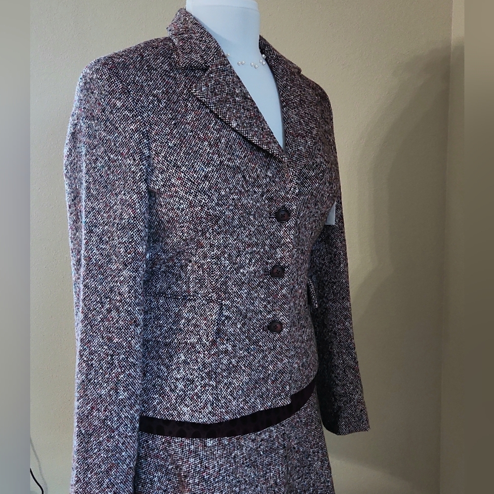 Moda International - Picture 7 of 11